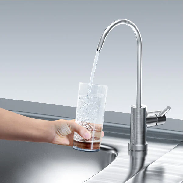 Undersink Water Filtration System With Dedicated Faucet - Image 10
